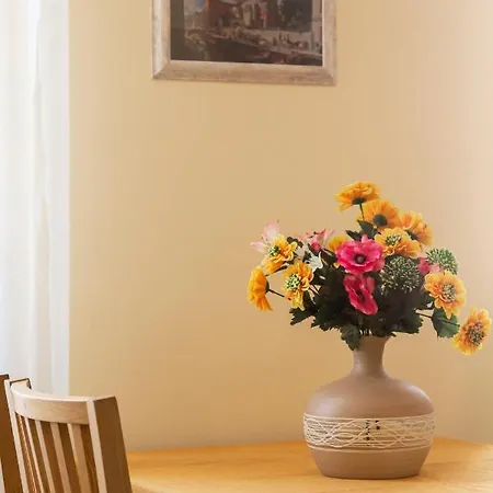 Serene Escape - Via Della Torre